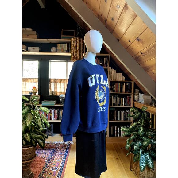 UCLA Bruins Sweatshirt Vintage - Picture 5 of 8